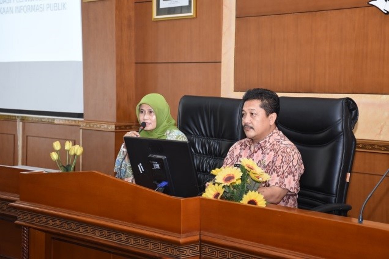 RAPAT EVALUASI PELAKSANAAN KETERBUKAAN INFORMASI PUBLIK DI KABUPATEN TASIKMALAYA