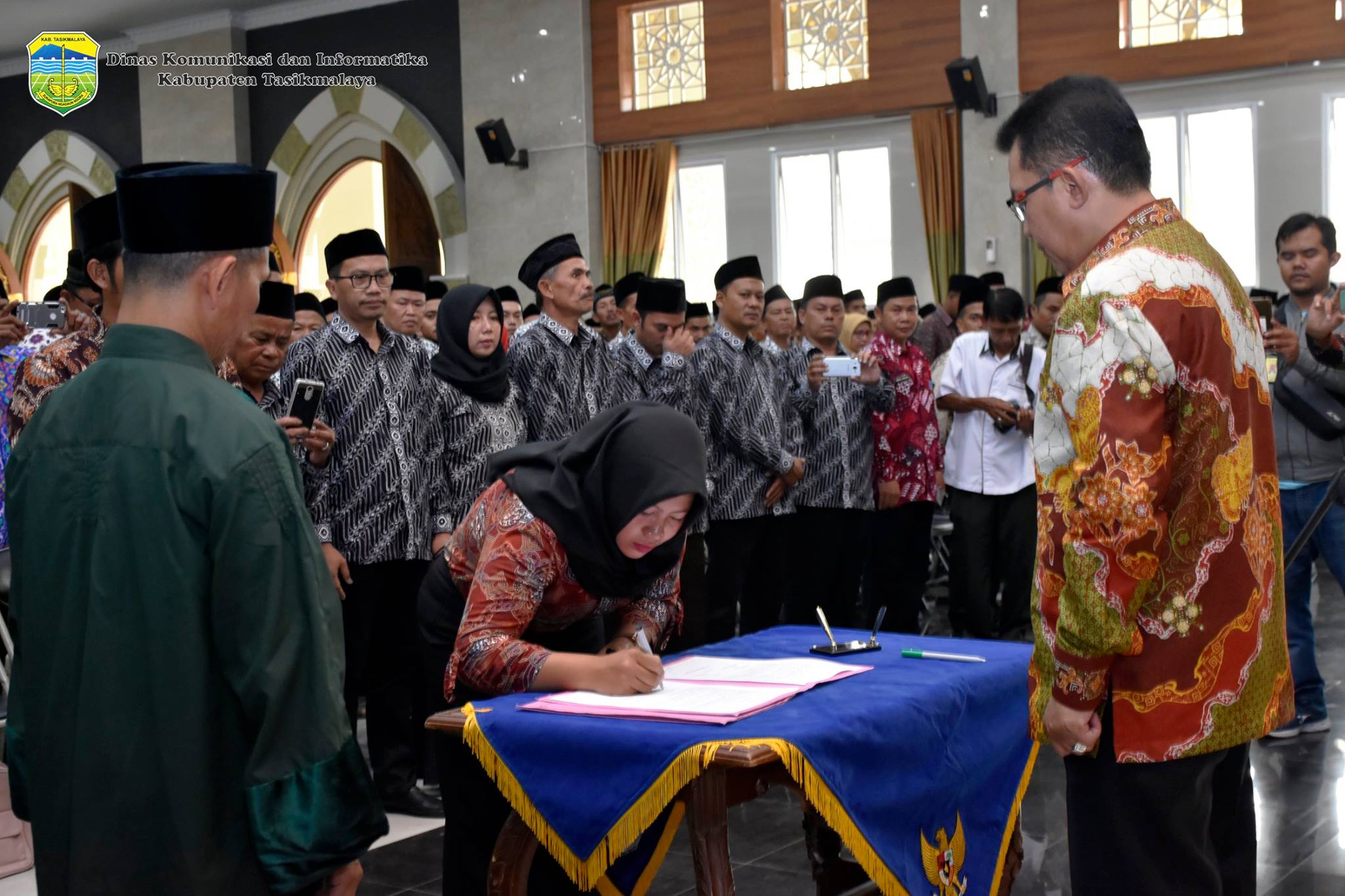 BUPATI TASIKMALAYA MERESMIKAN 2.629 BPD DARI 351 DESA DI KABUPATEN TASIKMALAYA