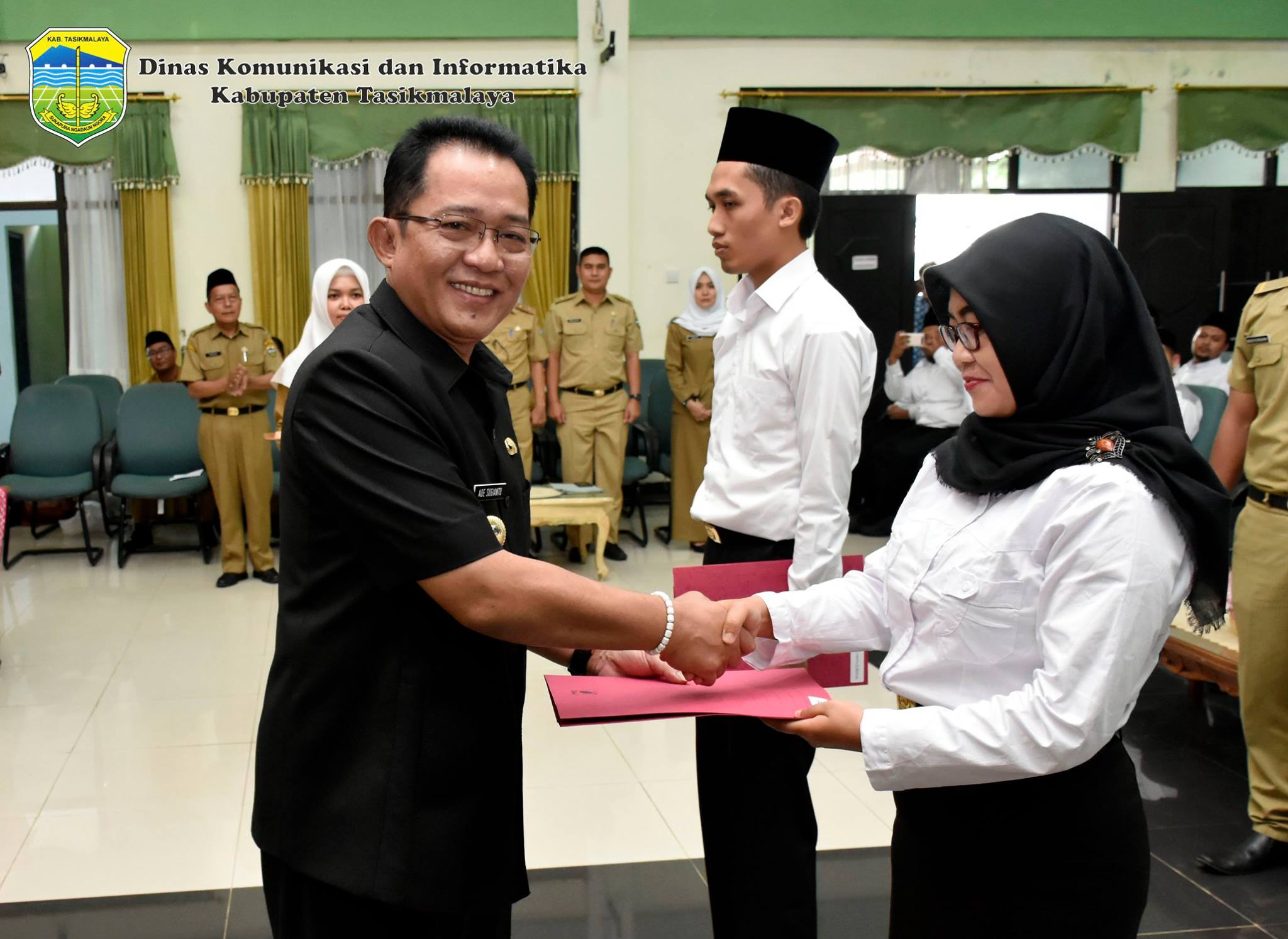 496 ORANG CPNS TAHUN 2018 MENERIMA PETIKAN KEPUTUSAN BUPATI TASIKMALAYA