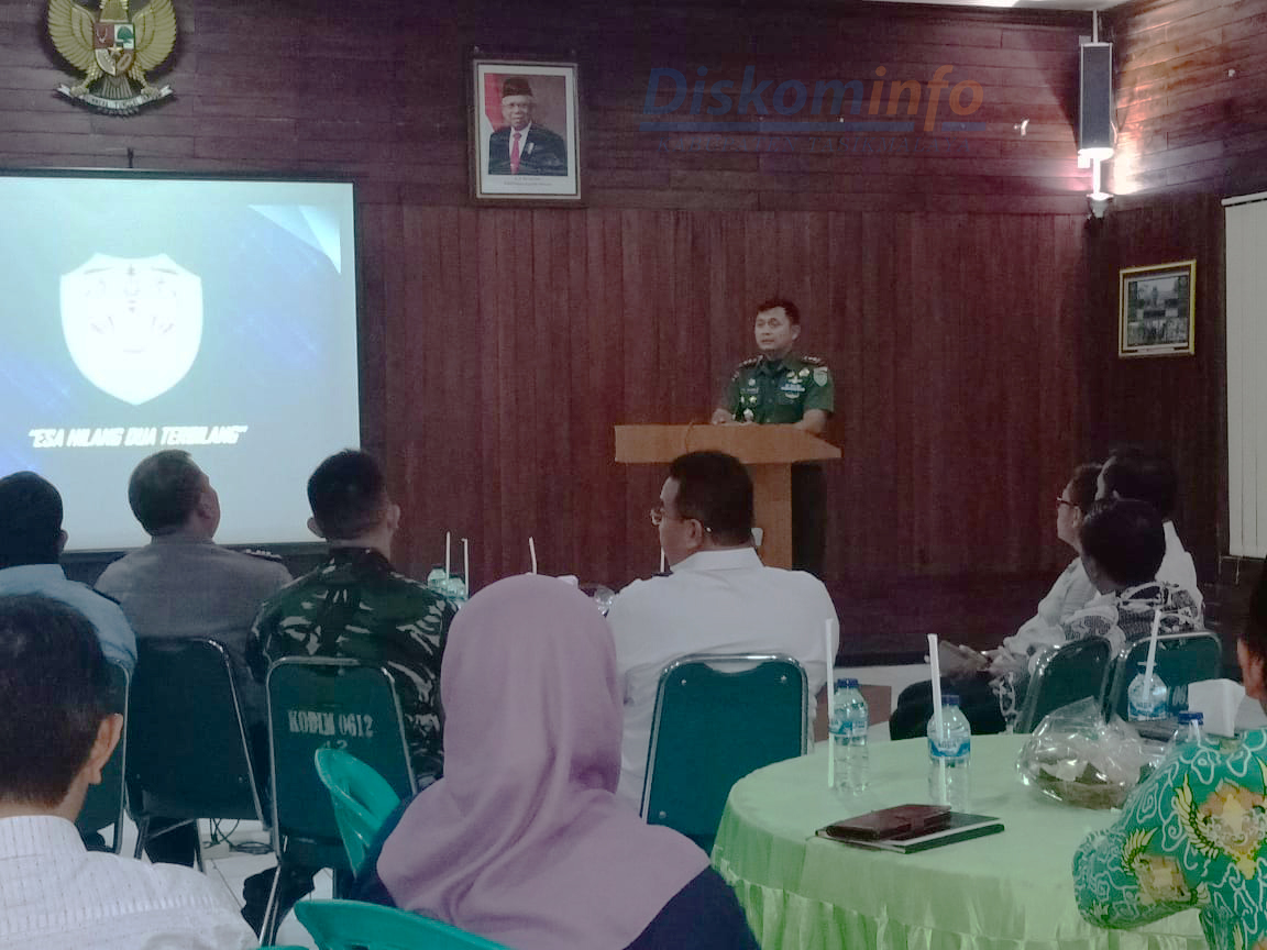 PEMKAB TASIKMALAYA HADIRI RAKOR PEMBINAAN ANAK PUNK