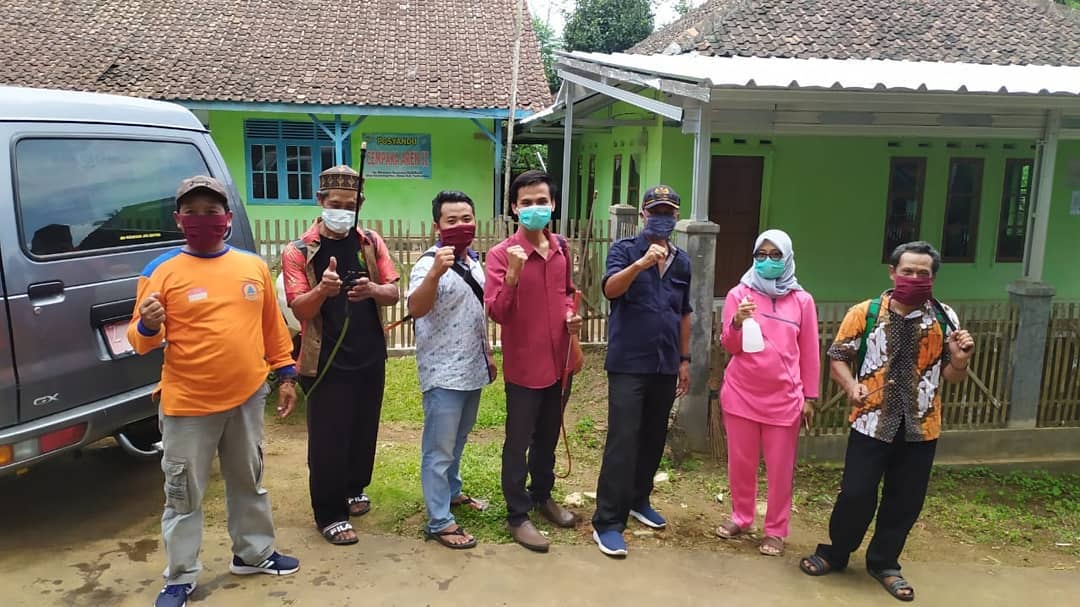 HIGHLIGHTS KEGIATAN DESA LAWAN CORONA DI KARYAWANGI SALOPA