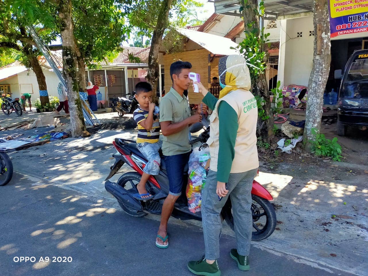 HIGHLIGHTS KEGIATAN DESA LAWAN CORONA DI DESA CIHERAS, CIPATUJAH