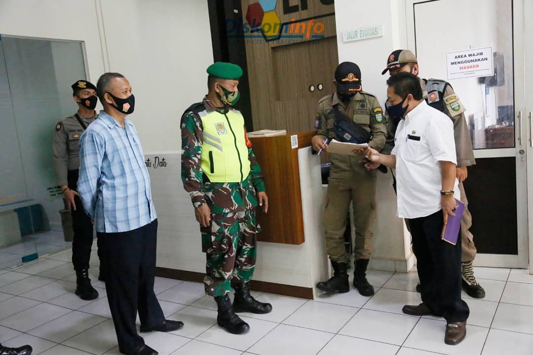 SIDAK PENDISIPLINAN PENGGUNAAN MASKER DI WILAYAH PERKANTORAN PEMDA KAB TASIK