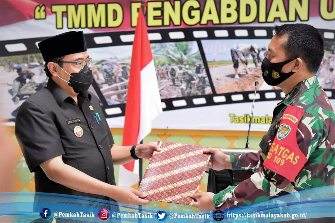 PJS BUPATI TASIKMALAYA HADIRI PENUTUPAN TMMD Ke-109 TA. 2020