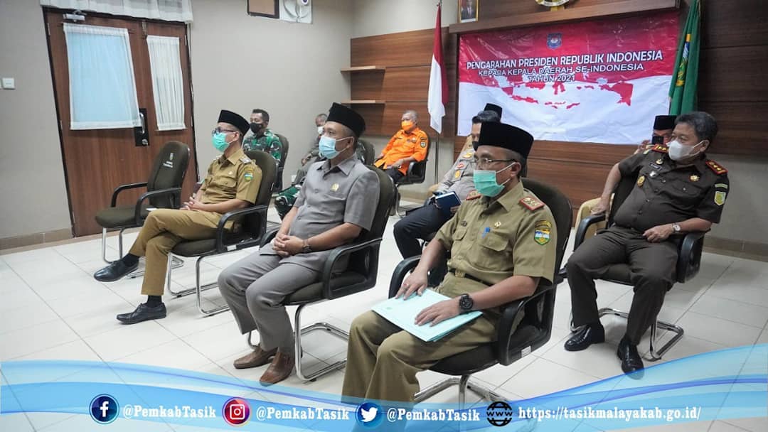 PEMDA KAB TASIKMALAYA IKUTI RAKOR COVID-19 DAN PEMULIHAN EKONOMI