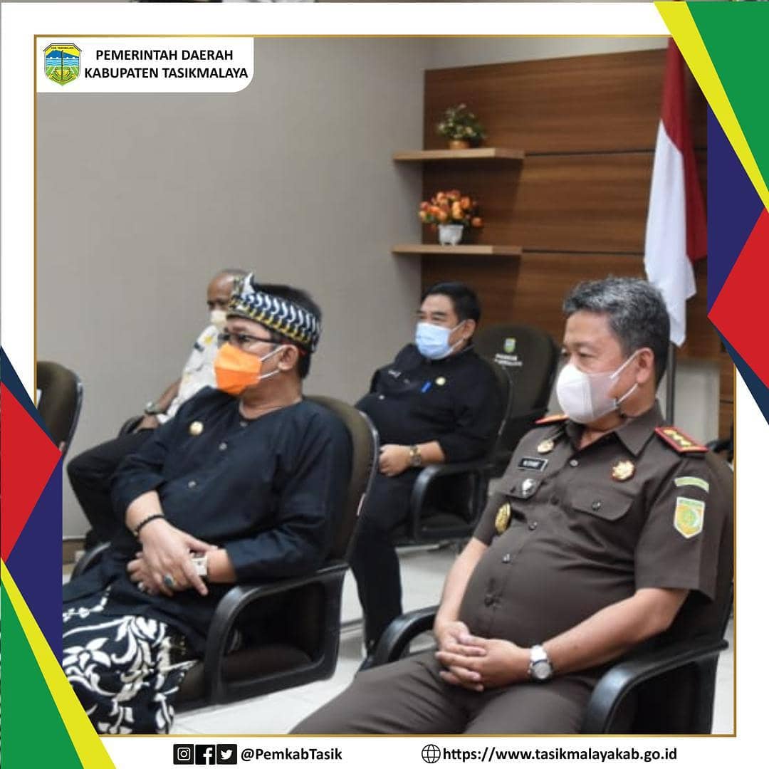BUPATI TASIKMALAYA HADIRI RAKOR PENANGANAN COVID-19 DAN PEMULIHAN EKONOMI PROVINSI JAWA BARAT