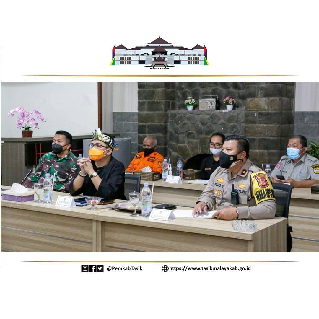 BUPATI HADIRI RAKOR PENANGANAN COVID-19 DAN PEMULIHAN EKONOMI JAWA BARAT