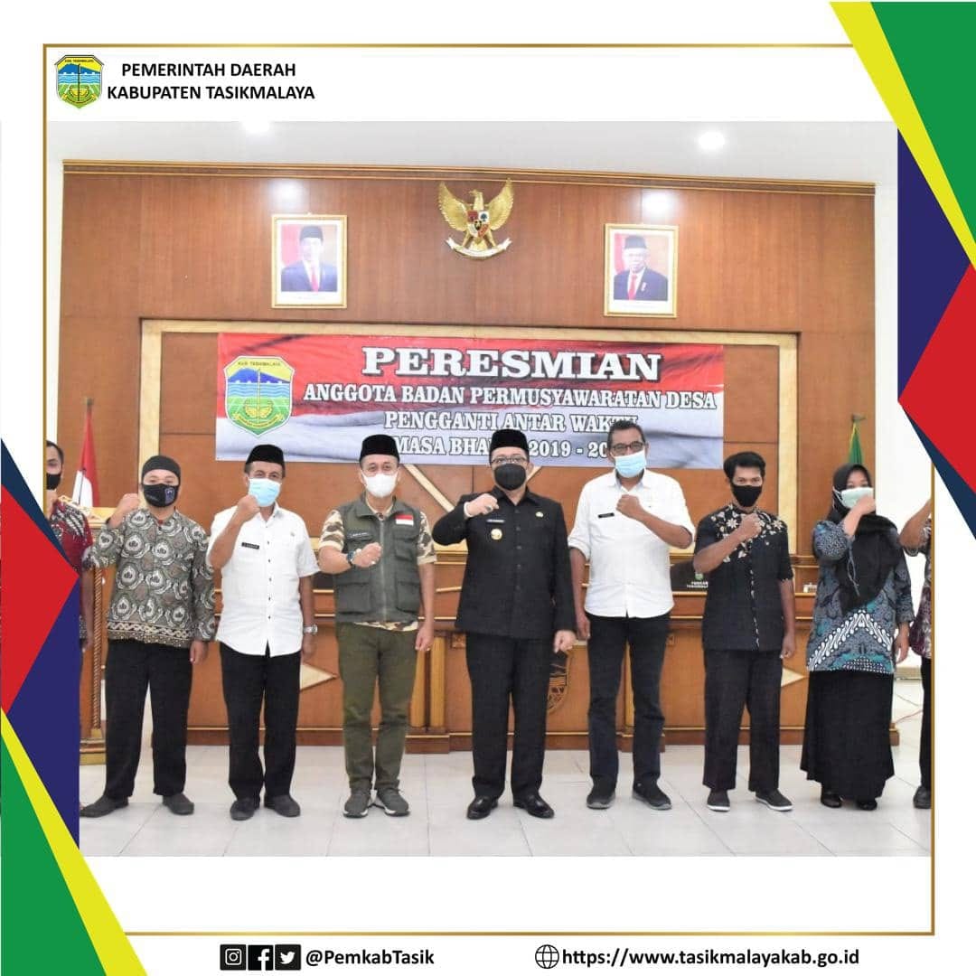 BUPATI ADE LANTIK PJ KEPALA DESA CIBATUIRENG DAN PAW BPD