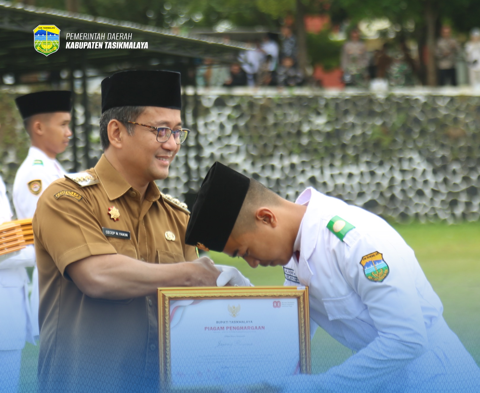 Cover (24)