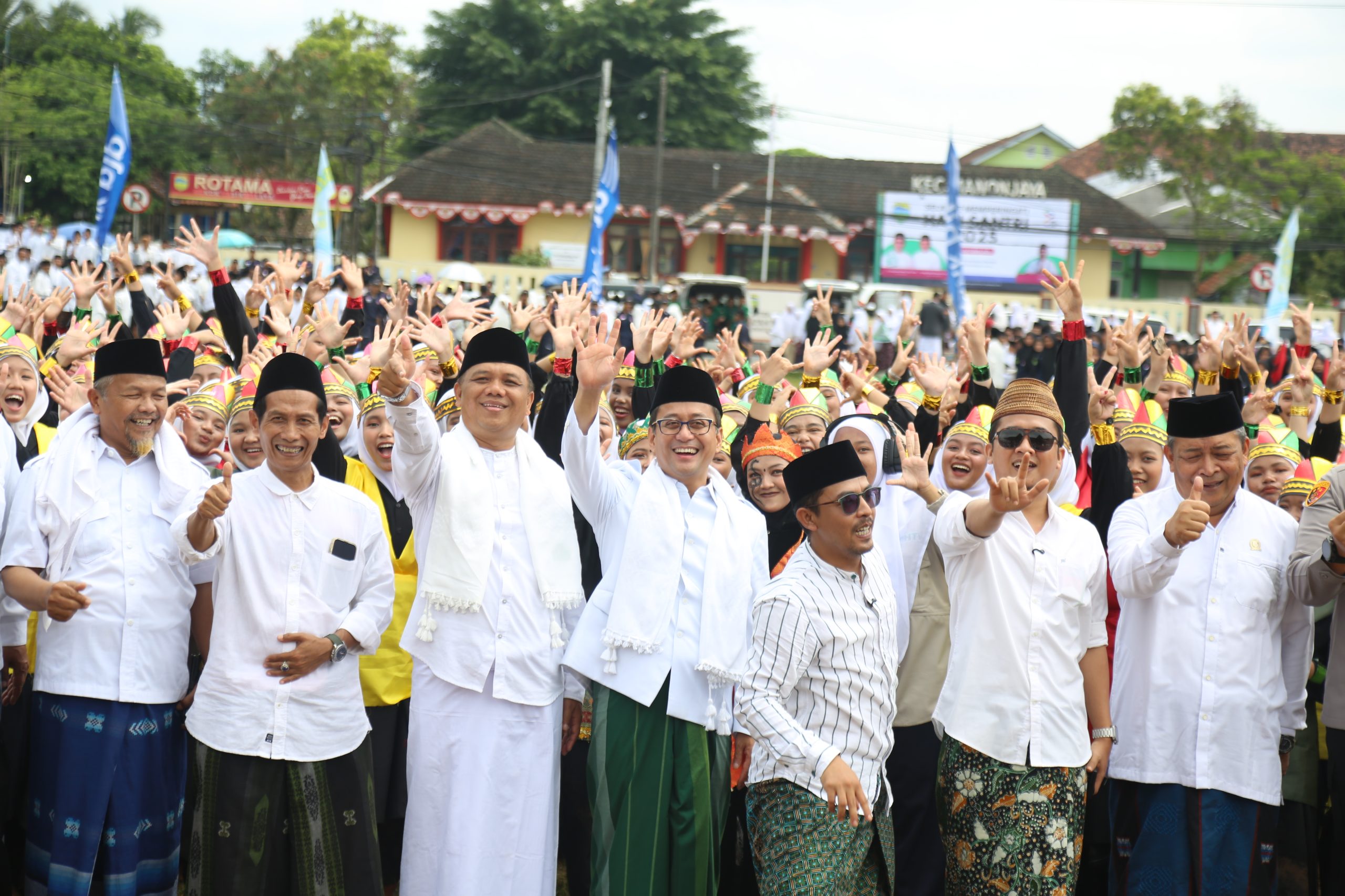 Semangat Hari Santri, Bupati Tasikmalaya Ajak Santri Jadi Pelaku Perubahan Zaman