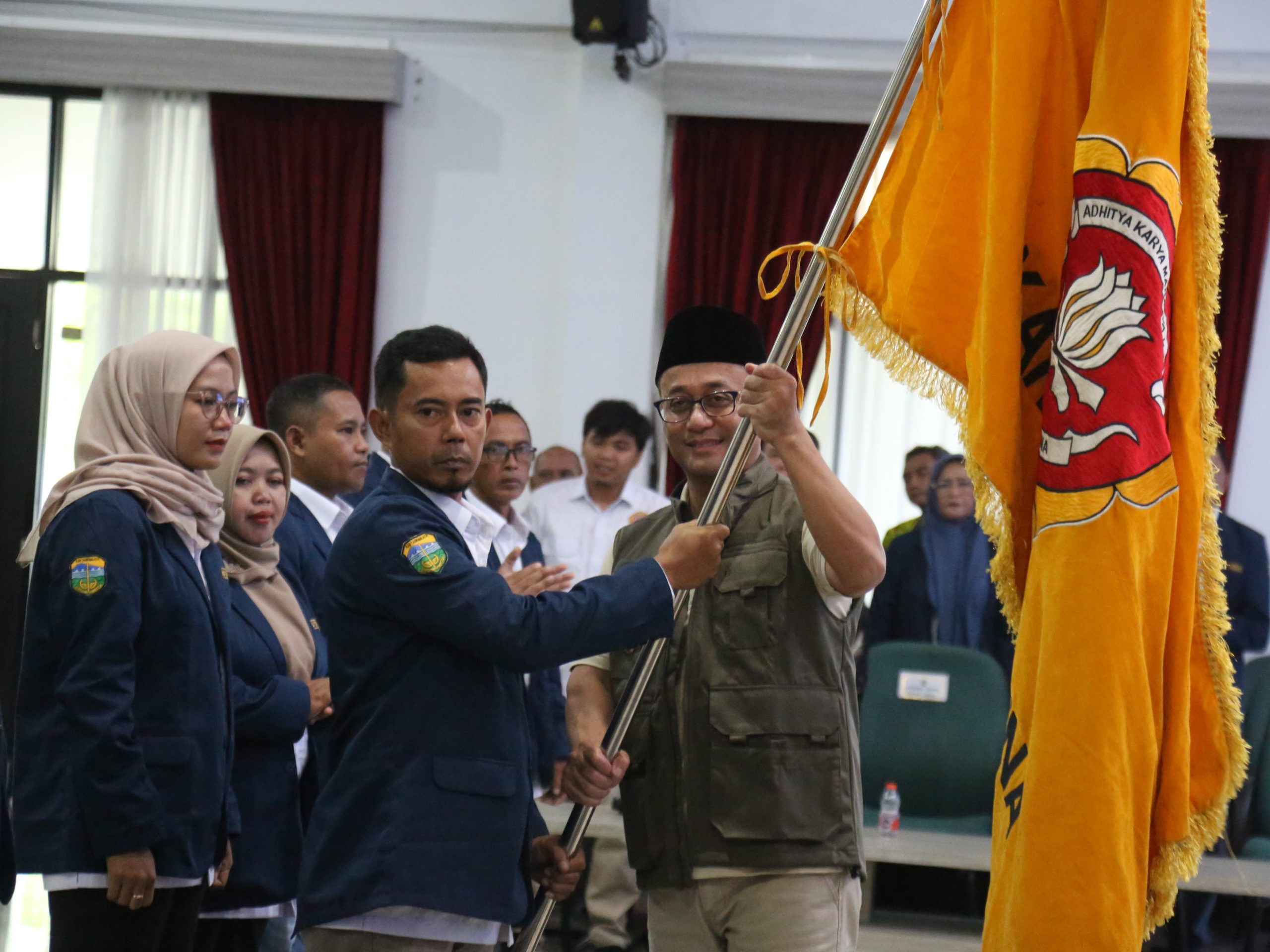 Bupati Cecep Lantik 200 Pengurus Karang Taruna Se-Kabupaten Tasikmalaya