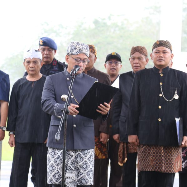 Tegaskan Pentingnya Penguatan Sdm, Bupati Tasikmalaya Pimpin Upacara&hellip;