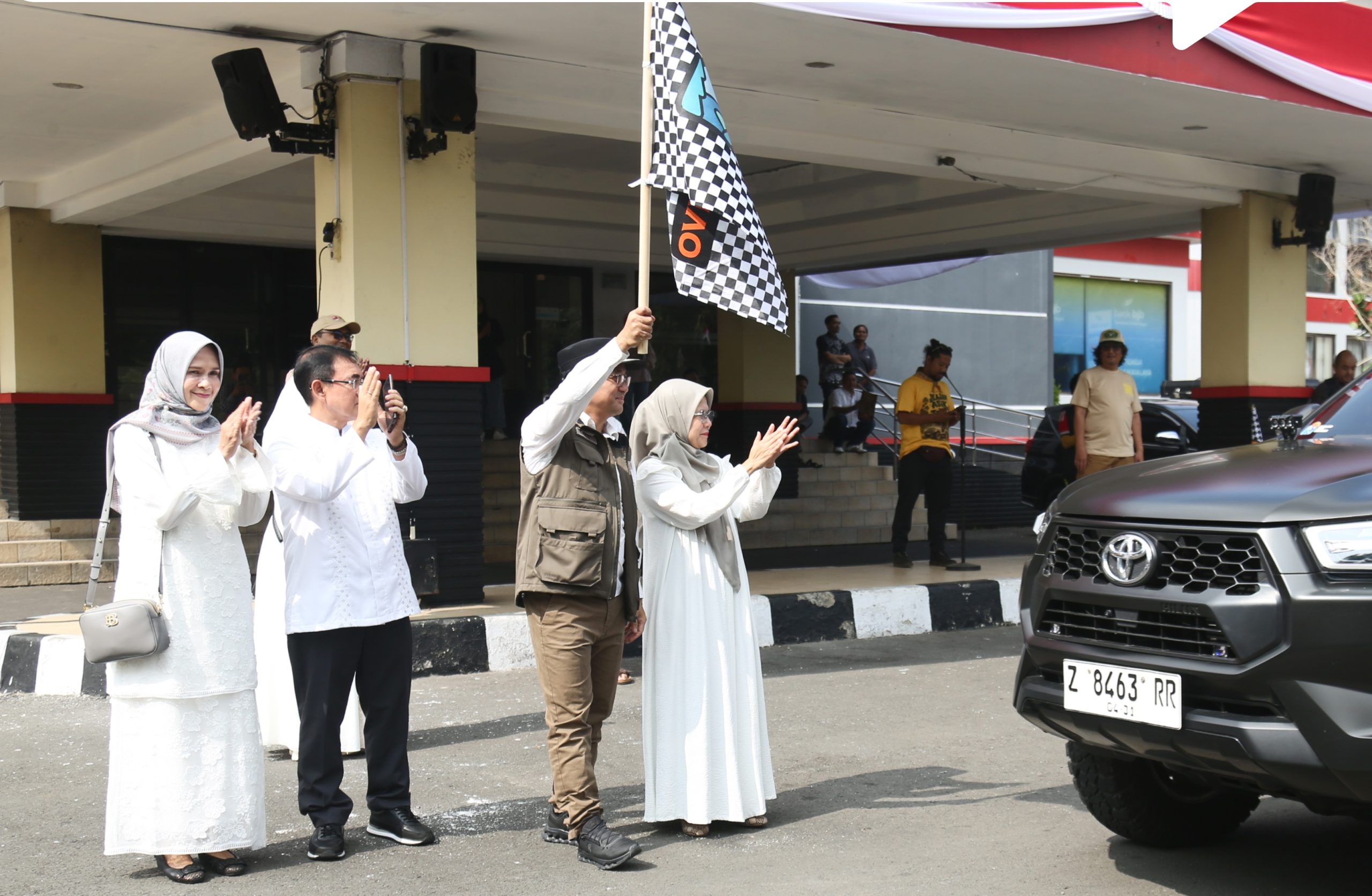 Bupati Cecep Lepas Komunitas Overland Club Indonesia, Untuk Eksplor Alam Dan Potensi Daerah Tasikmalaya