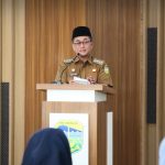 Siapkan Generasi Muda Dalam Pembangunan Daerah, Bupati CecepBeri Arahan Penerima Program Beasiswa SADESSA